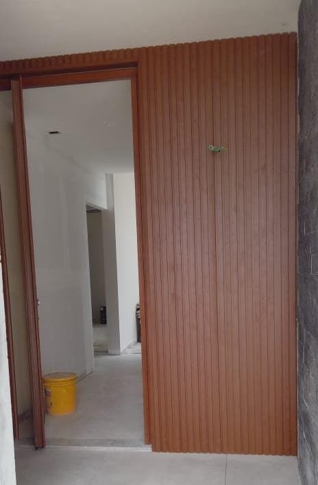 https://www.alumaresquadrias.com.br/products/uploads/_original/portas-pivotantes-121616.jpg